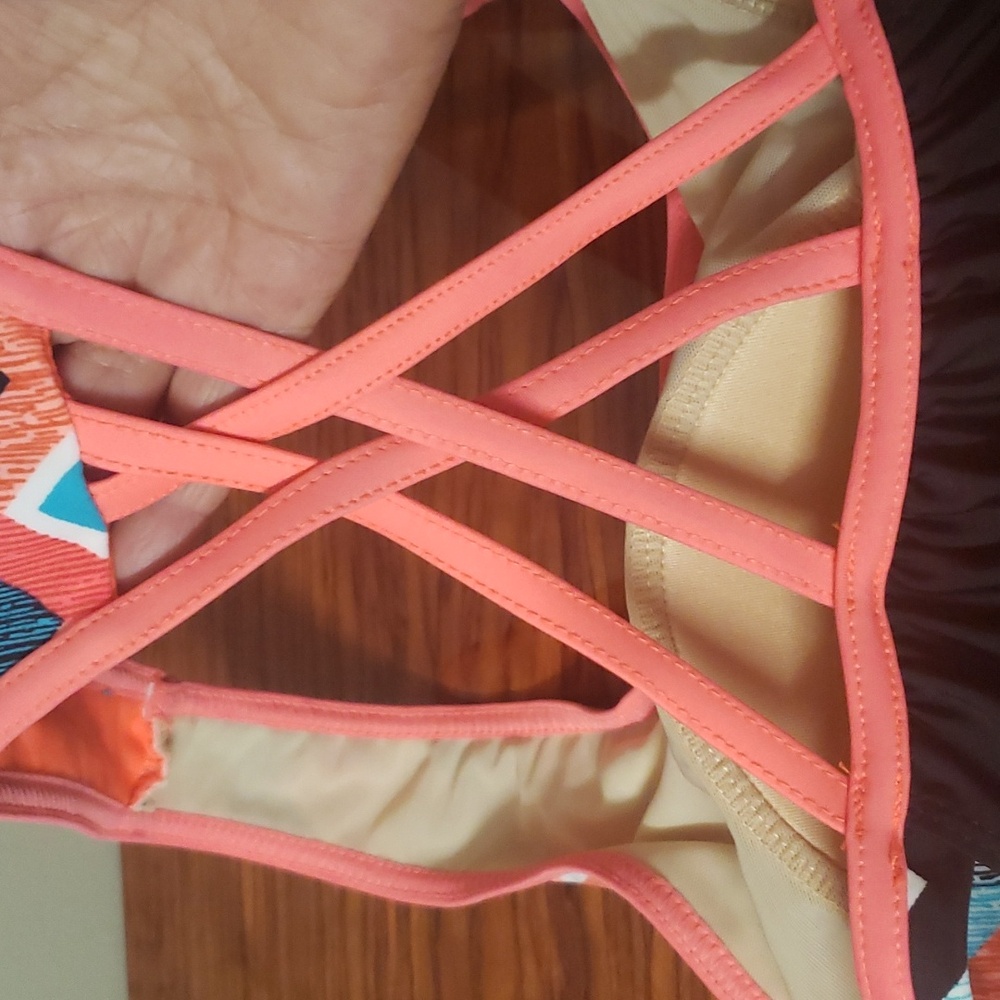 Zeroxposur Black / Orange & Blue Swimsuit Top Only Swimwear Size 2X - Picture 7 of 11